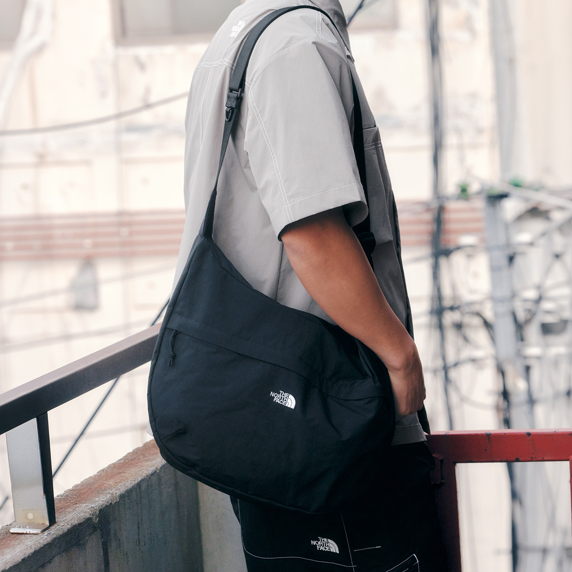 LINDEN HOBO CROSSBODY